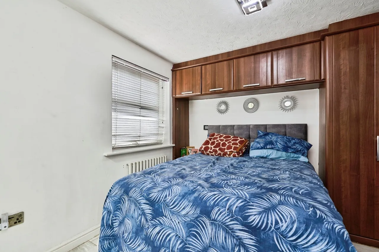 Alderley Crescent, Walsall, WS3, photo 11