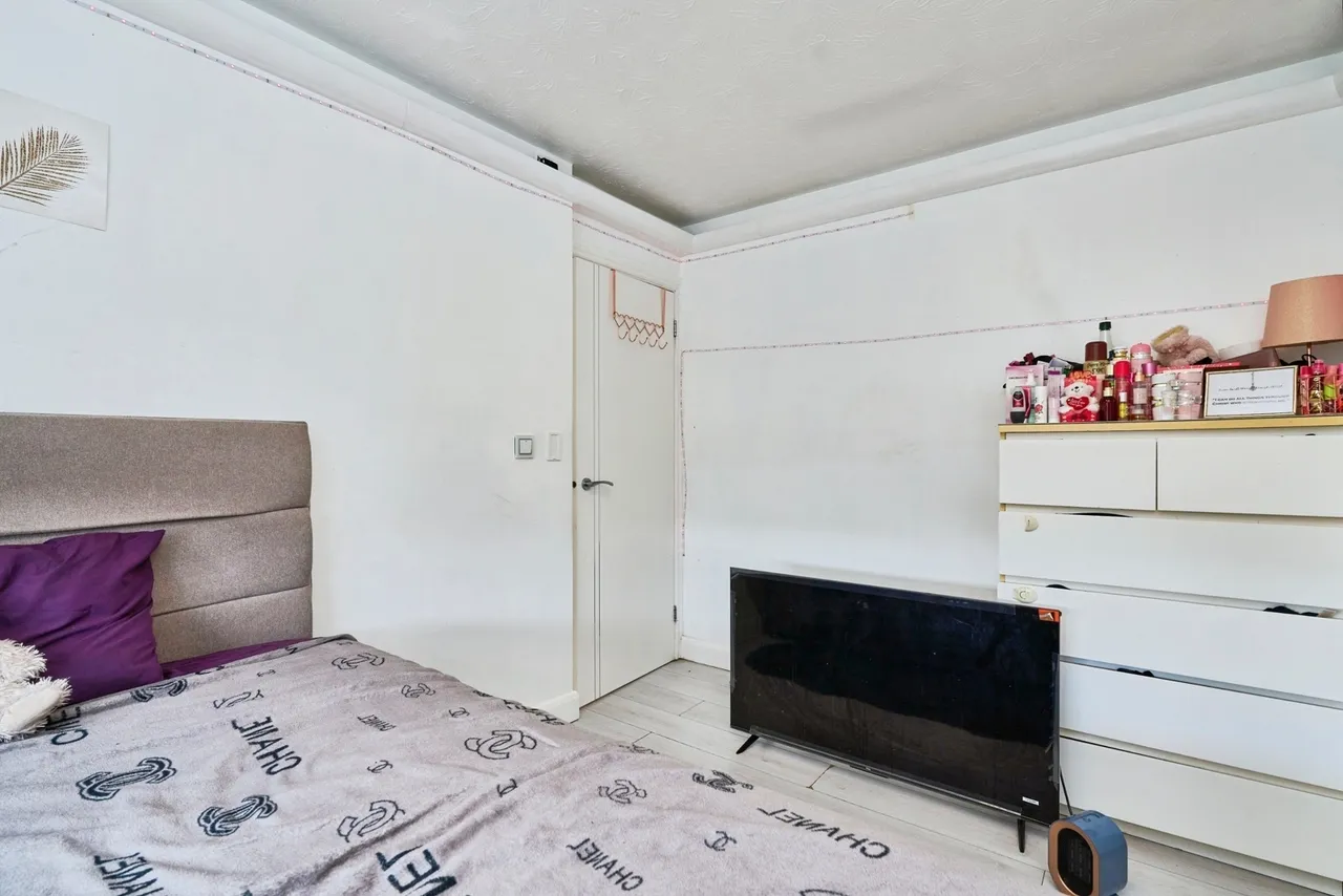Alderley Crescent, Walsall, WS3, photo 18