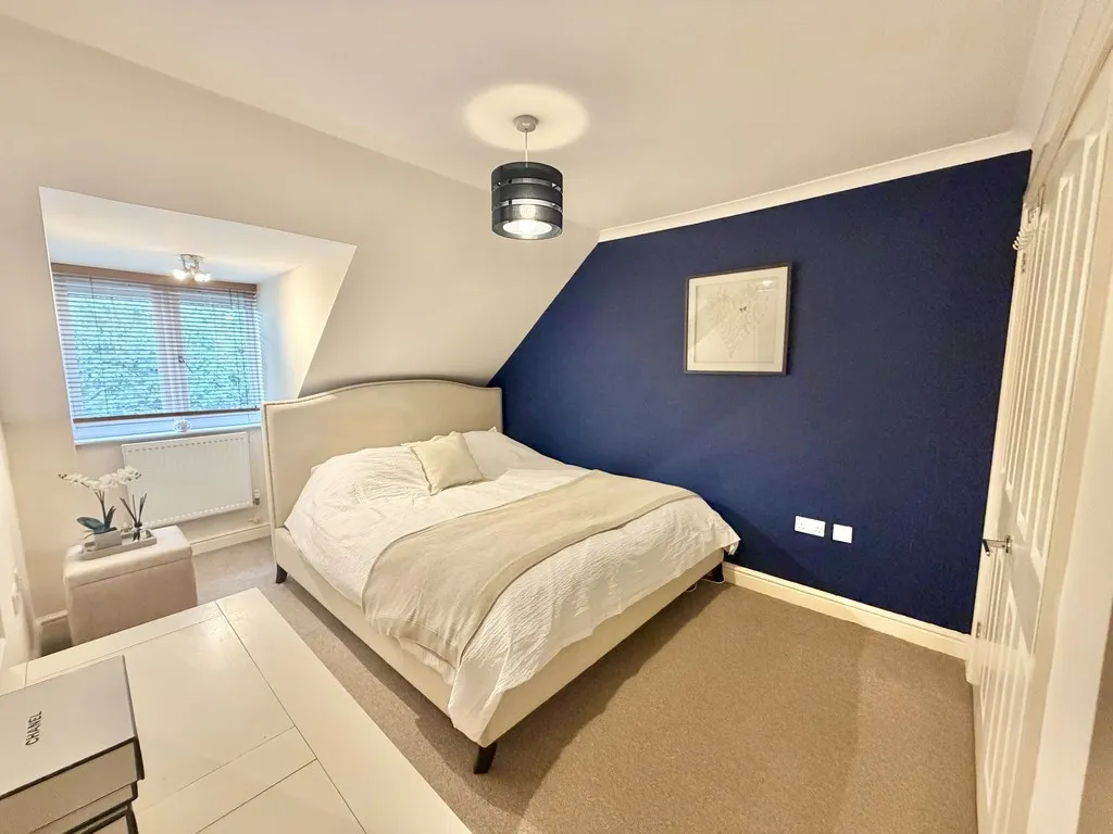 Frimley Green, Camberley, photo 5