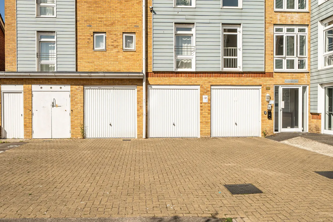 Little Hackets, Havant, PO9, photo 14