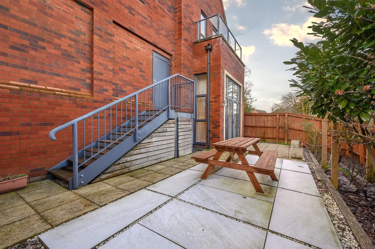 Hall Lane, Kettering, NN15, photo 16