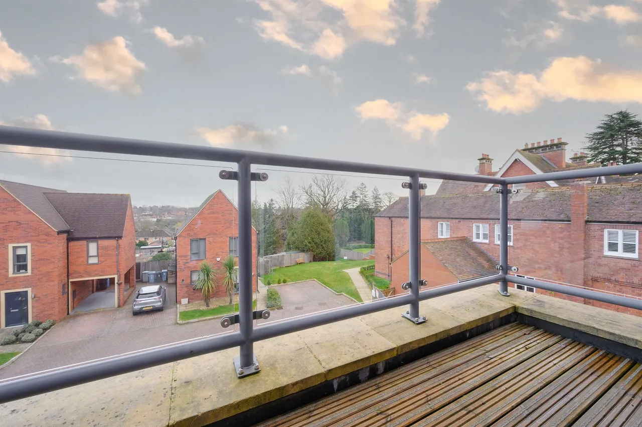 Hall Lane, Kettering, NN15, photo 5