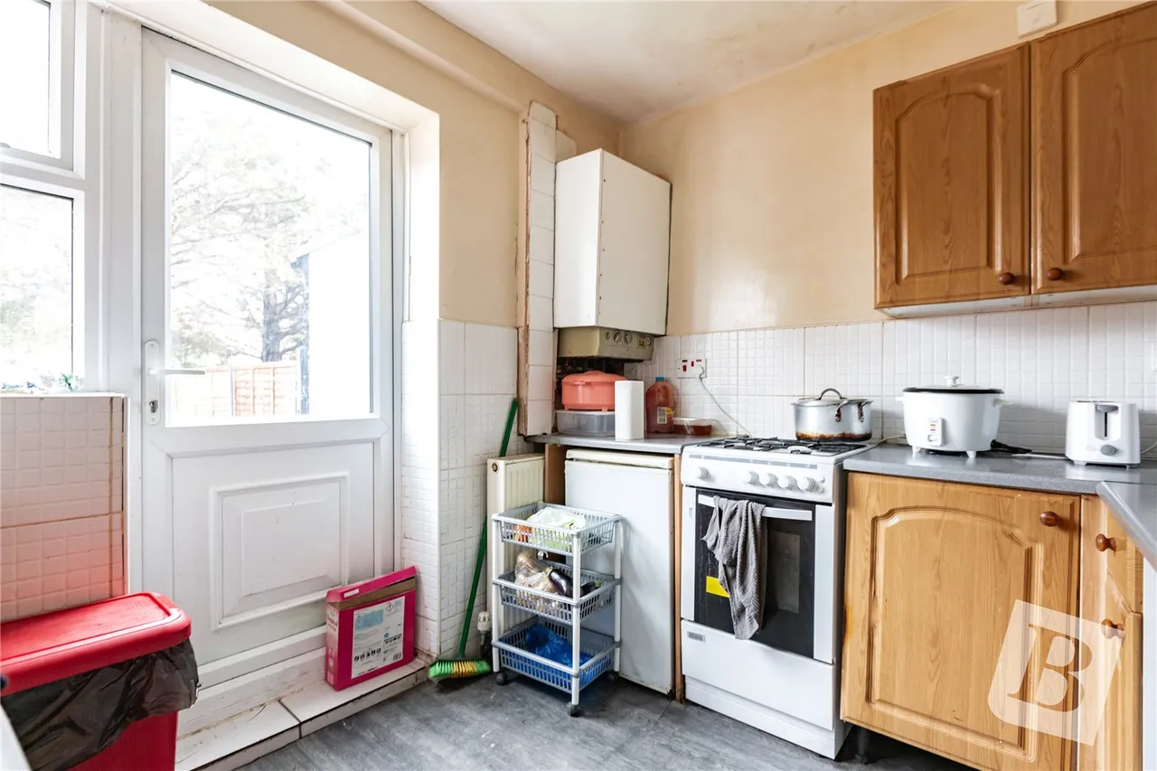 Dagenham, RM10, photo 3