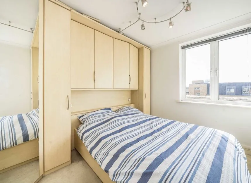 Clapham High Street, Clapham, SW4, photo 5