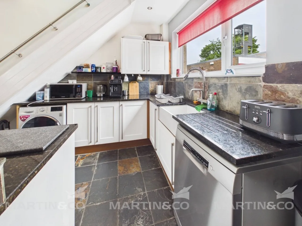 Lignum Terrace, Askern, DN6, photo 2