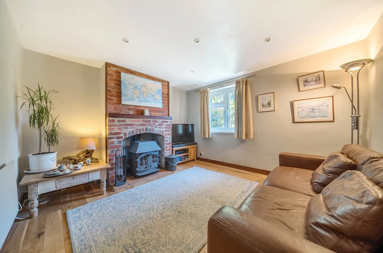 Firs Lane, Shamley Green, GU5, photo 7