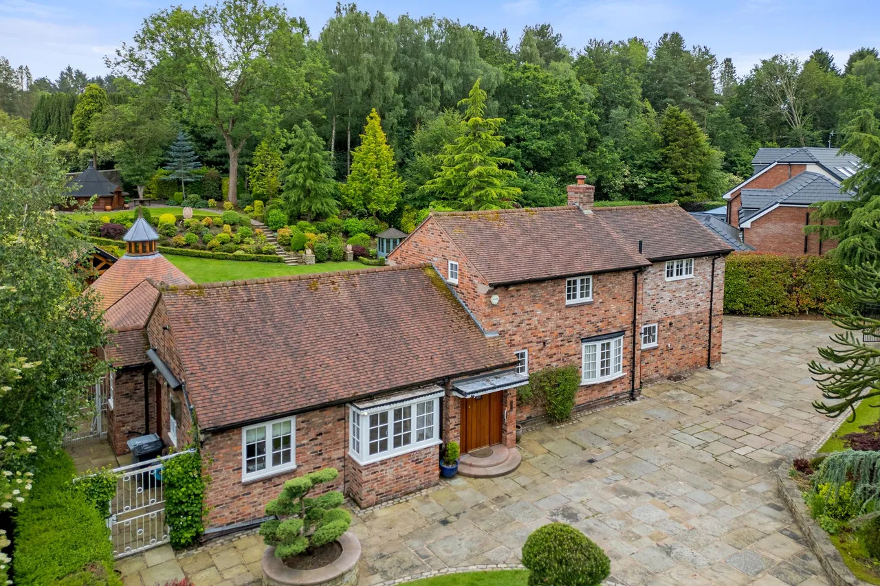Chelford Road, Prestbury, SK10, photo 19