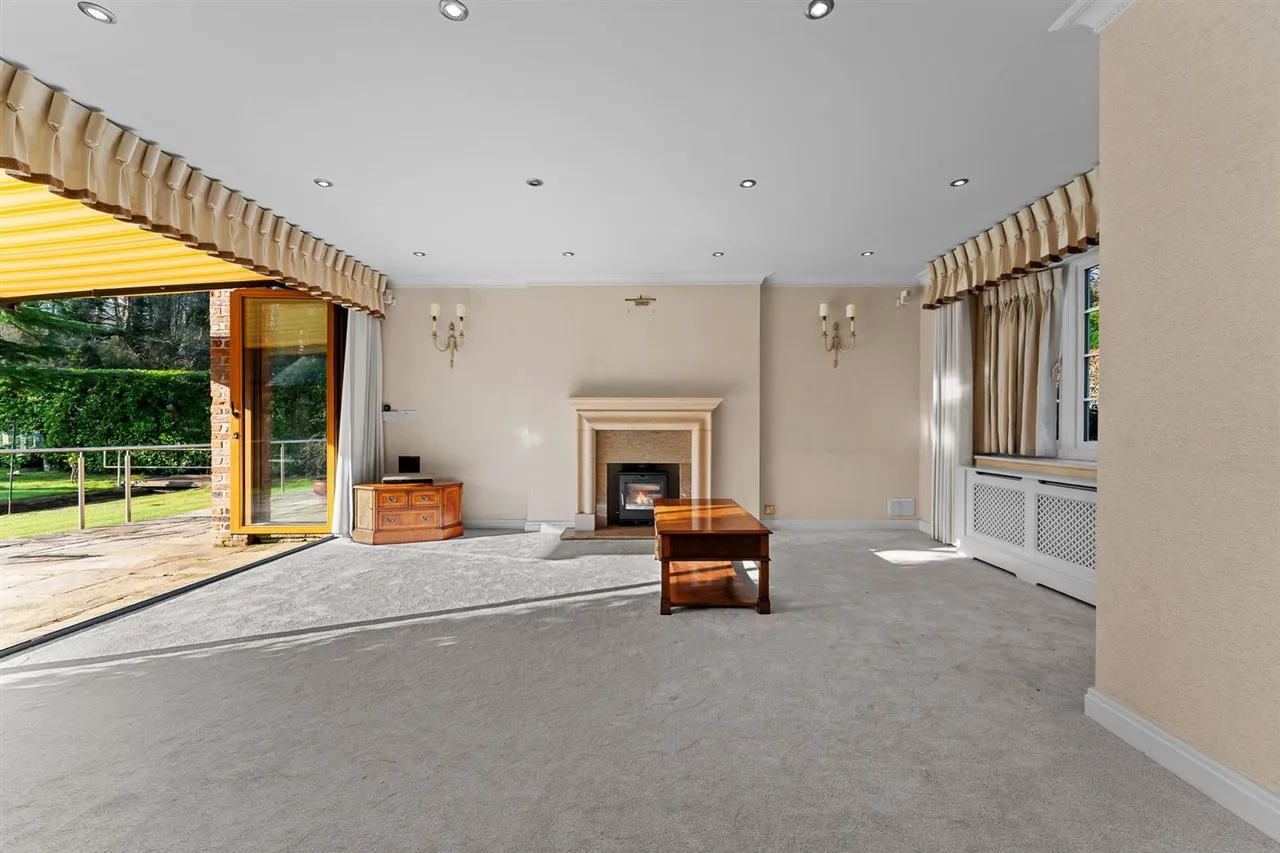 Chelford Road, Prestbury, SK10, photo 7