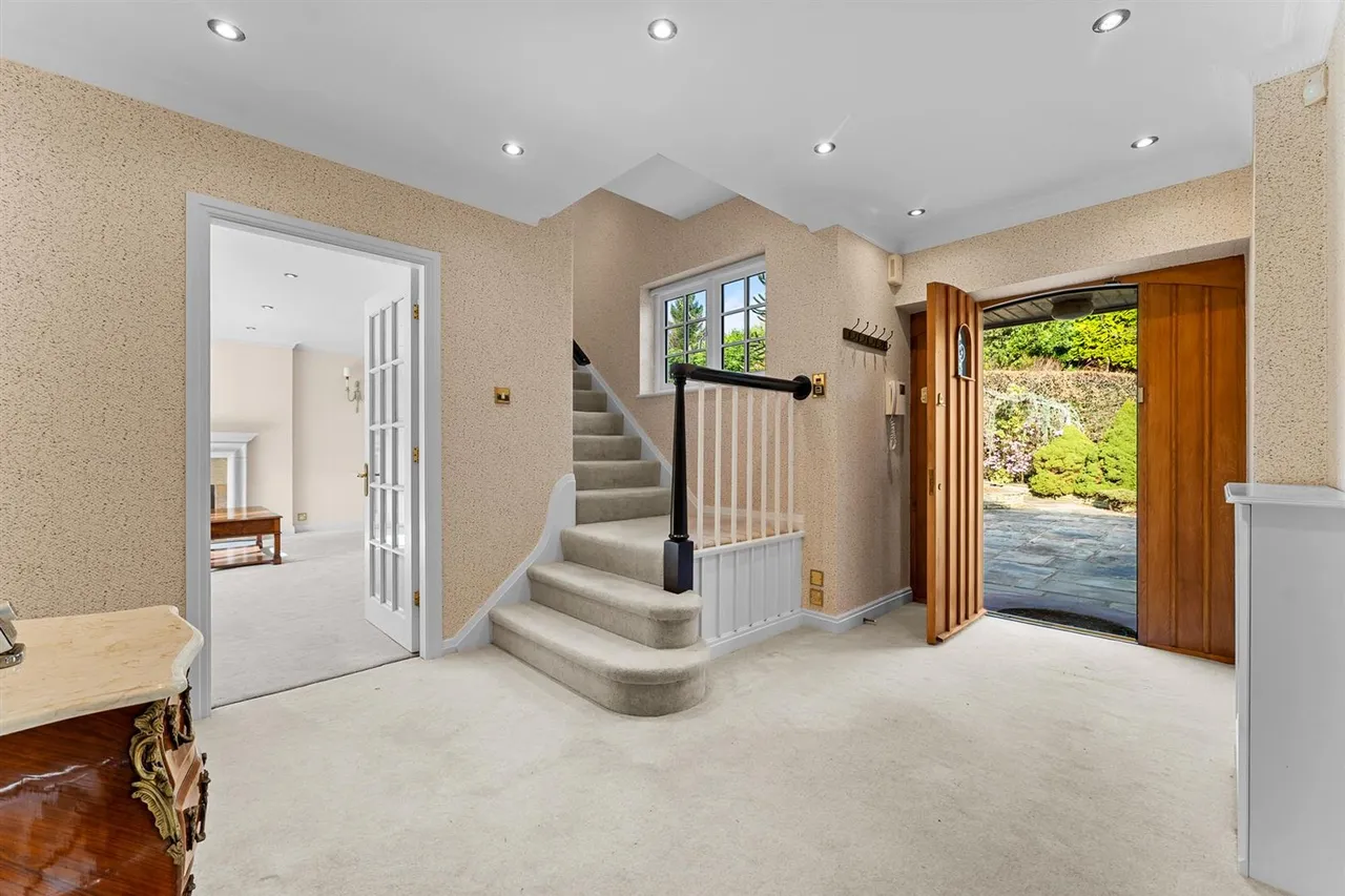 Chelford Road, Prestbury, SK10, photo 9