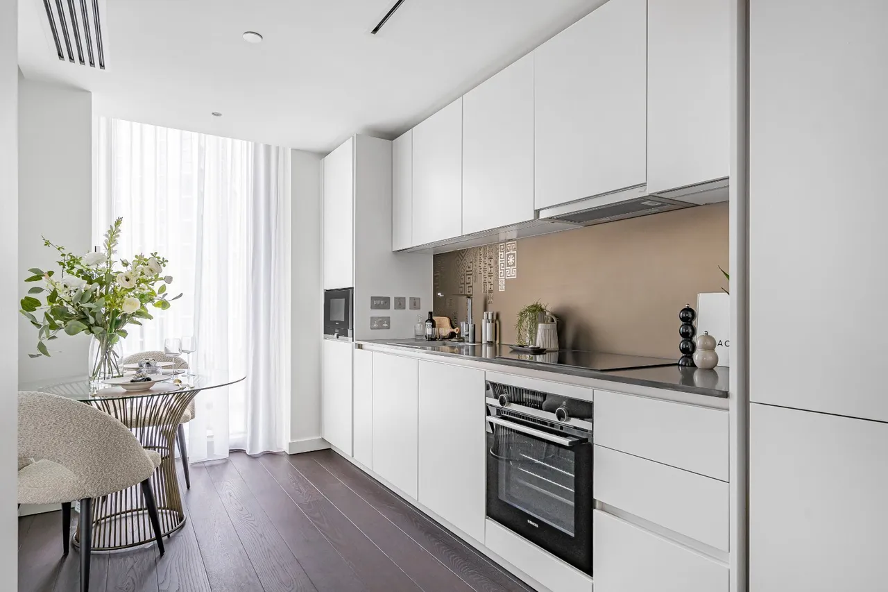 Damac Tower, London, SW8, photo 6