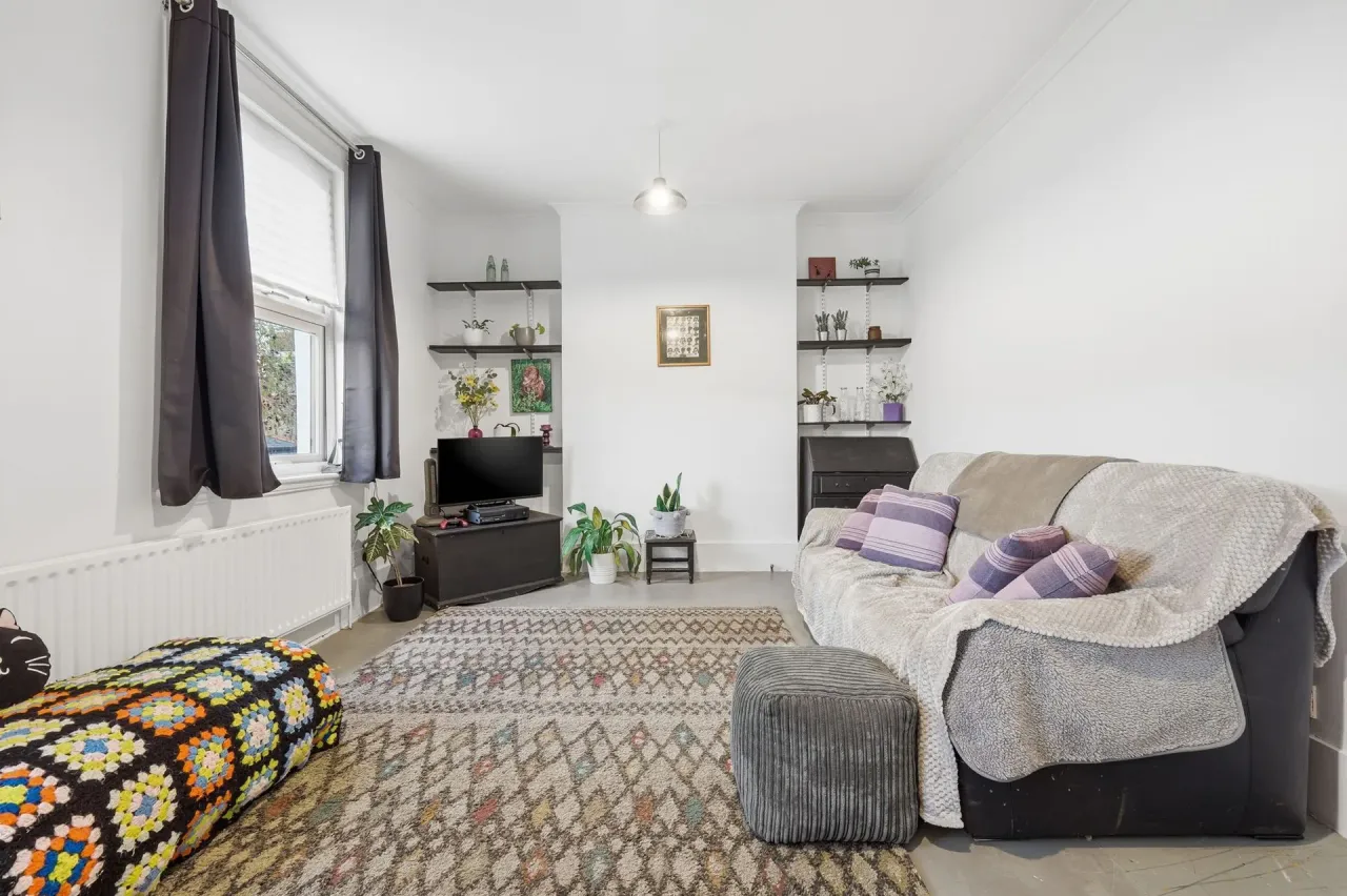 Grange Park Road, Leyton, E10, photo 2