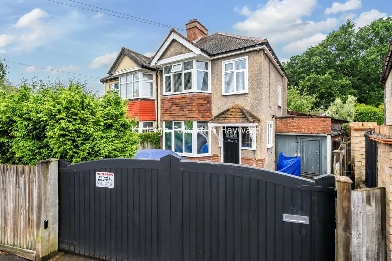 4 bed house for sale — Oakdene Avenue, Chislehurst, Kent, BR7