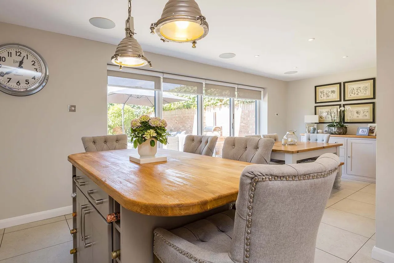 Hemsdale, Cranbrook Drive, Maidenhead, Berkshire, photo 12