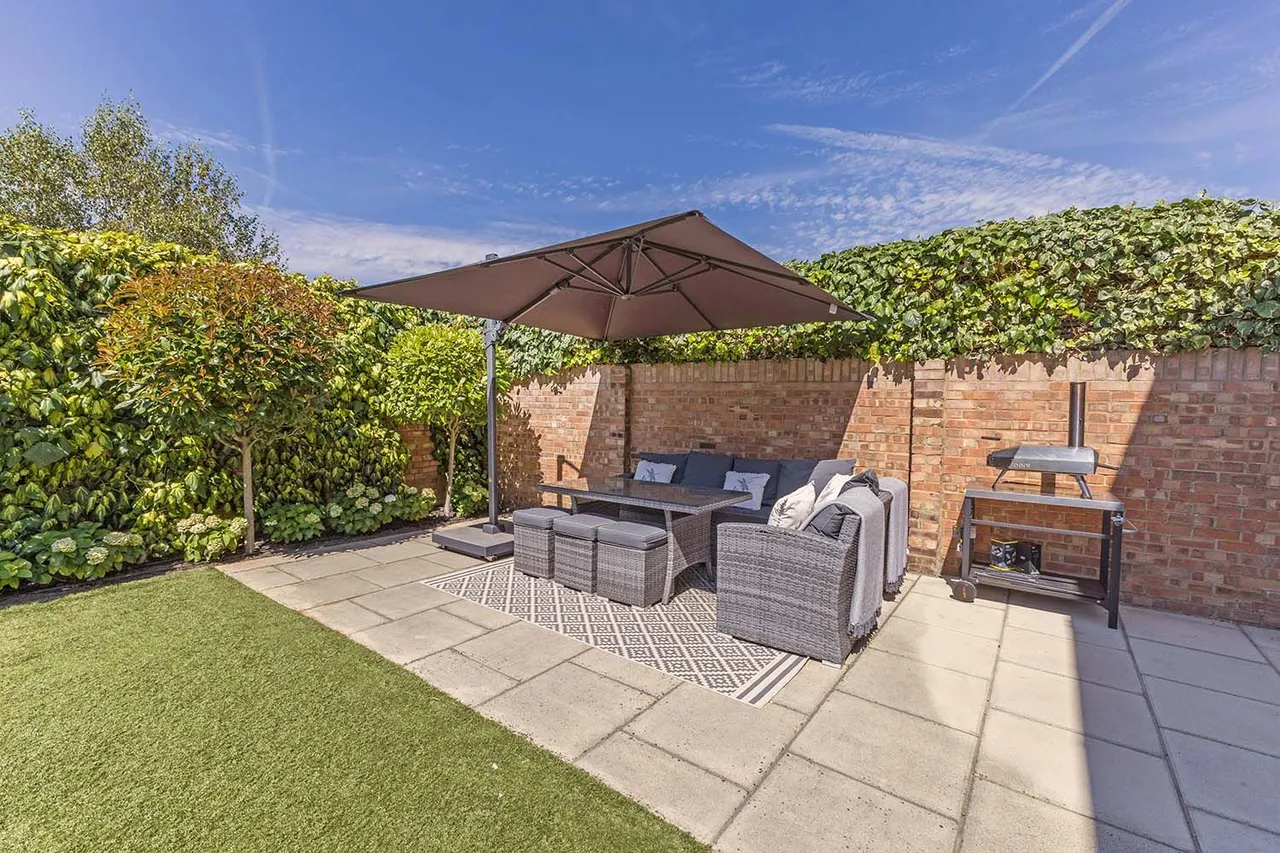Hemsdale, Cranbrook Drive, Maidenhead, Berkshire, photo 4