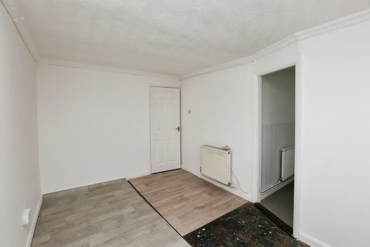 Longfield Avenue, Fareham, PO14, photo 8