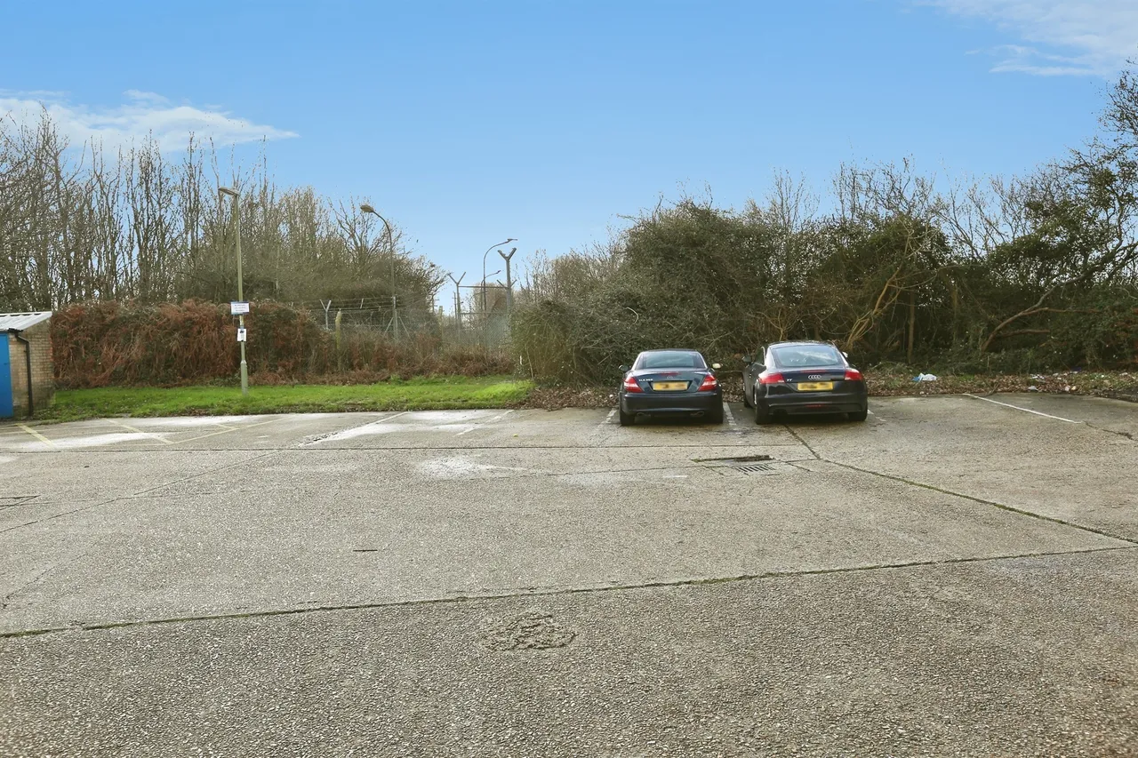Longfield Avenue, Fareham, PO14, photo 13