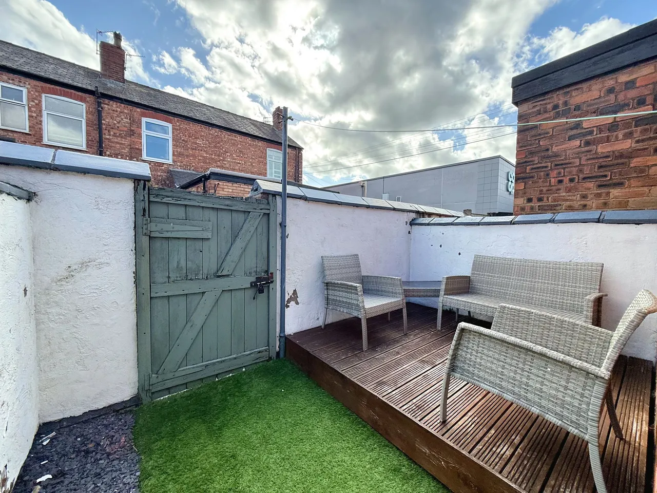 Eaton Road, Sale, photo 11