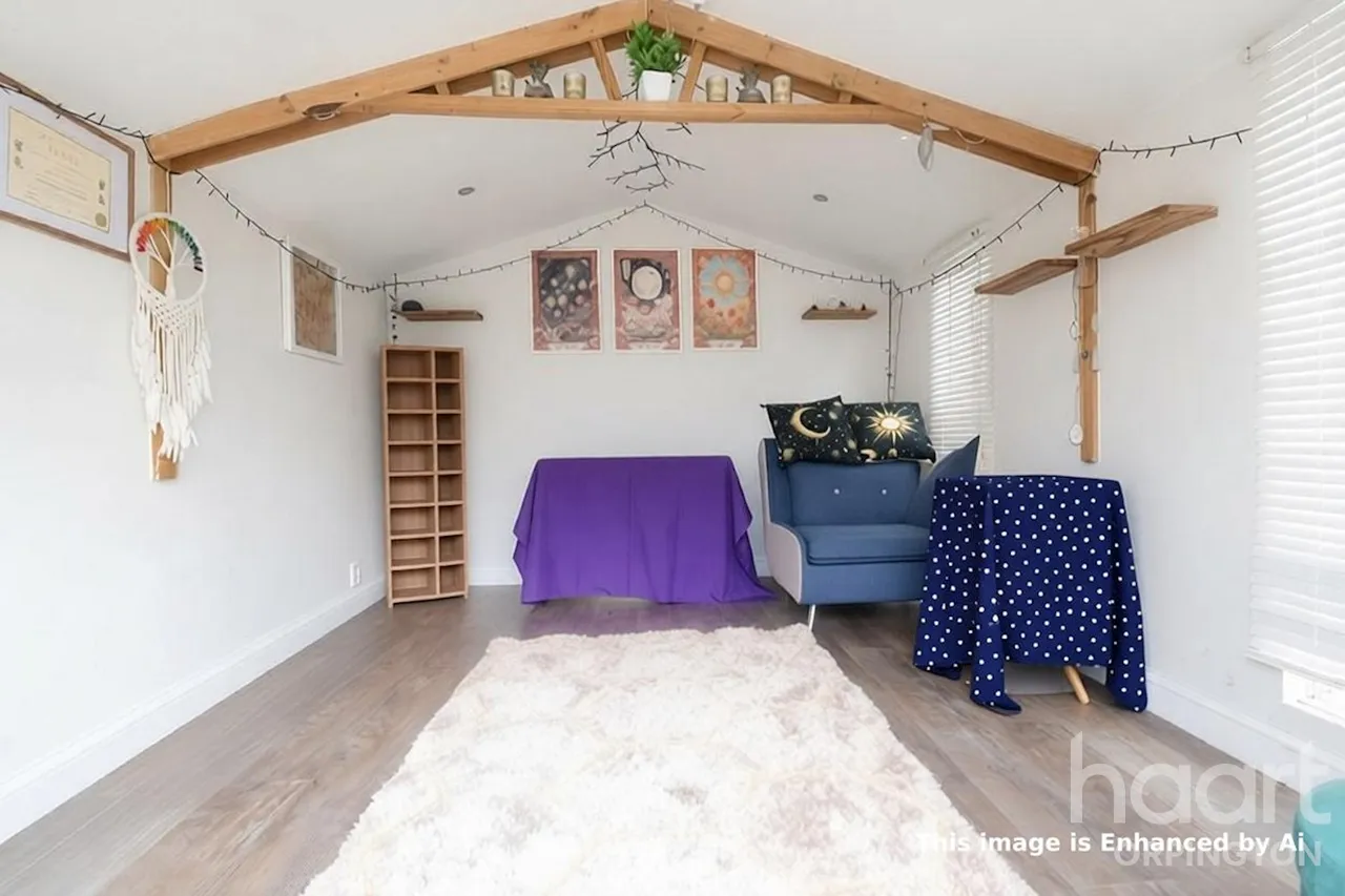 Chelsfield Lane, Orpington, BR5, photo 23