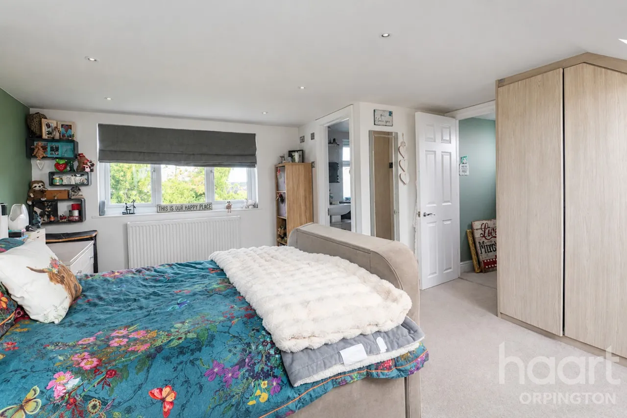 Chelsfield Lane, Orpington, BR5, photo 17
