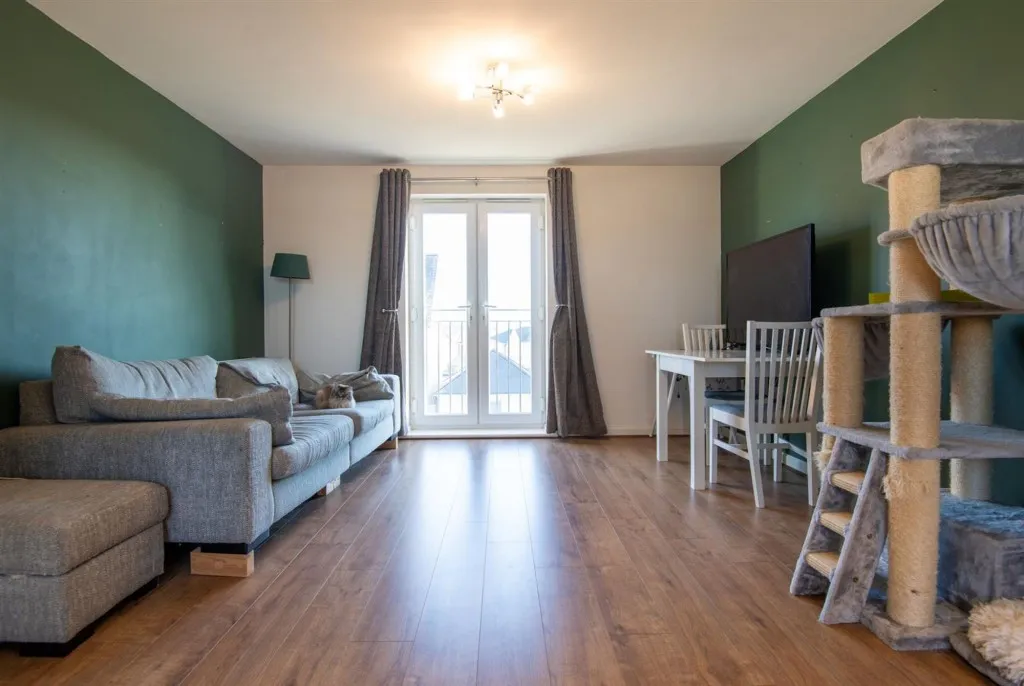 Irthlingborough Road North, Wellingborough, NN8, photo 5