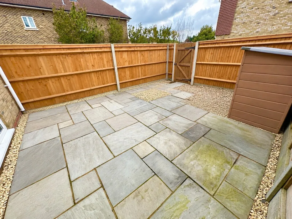 Frimley Green, Camberley, photo 8