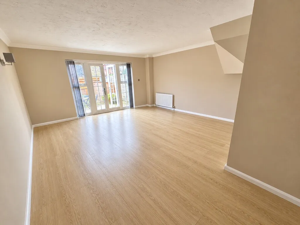 Frimley Green, Camberley, photo 6