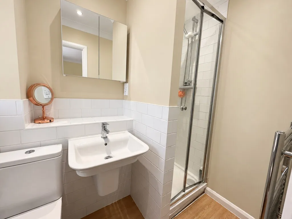Frimley Green, Camberley, photo 7