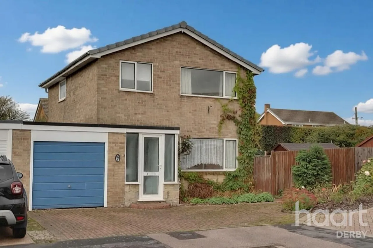 3 bed house for sale, Heronswood Drive, Spondon, DE21