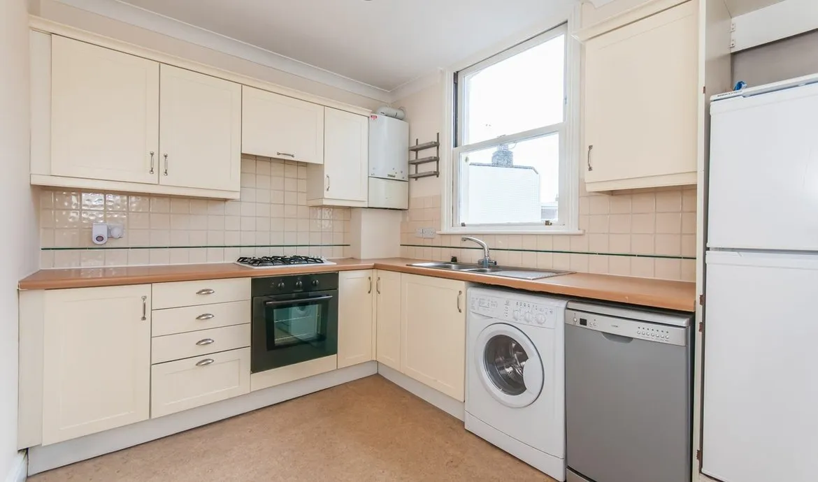 Kennington Lane, London, SE11, photo 3