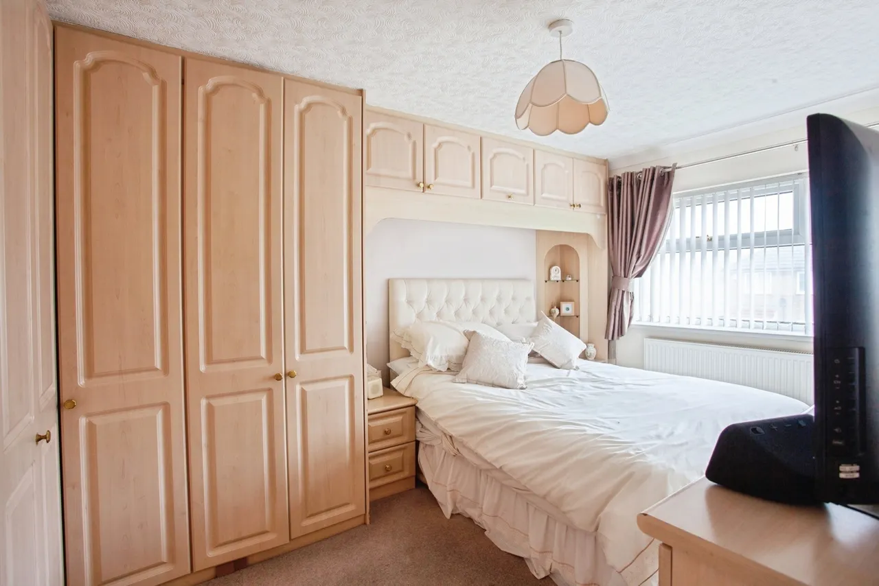 Carver Drive, Dinnington, Sheffield, South Yorkshire, S25, photo 12