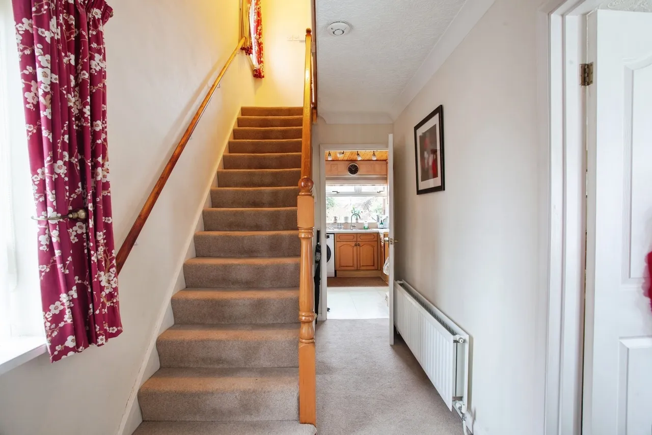 Carver Drive, Dinnington, Sheffield, South Yorkshire, S25, photo 4