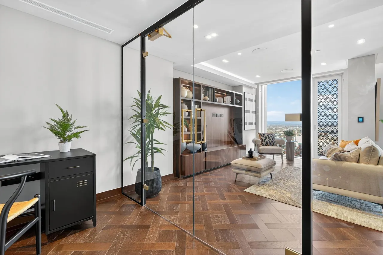 The Penthouse, Viadux, M1, photo 13