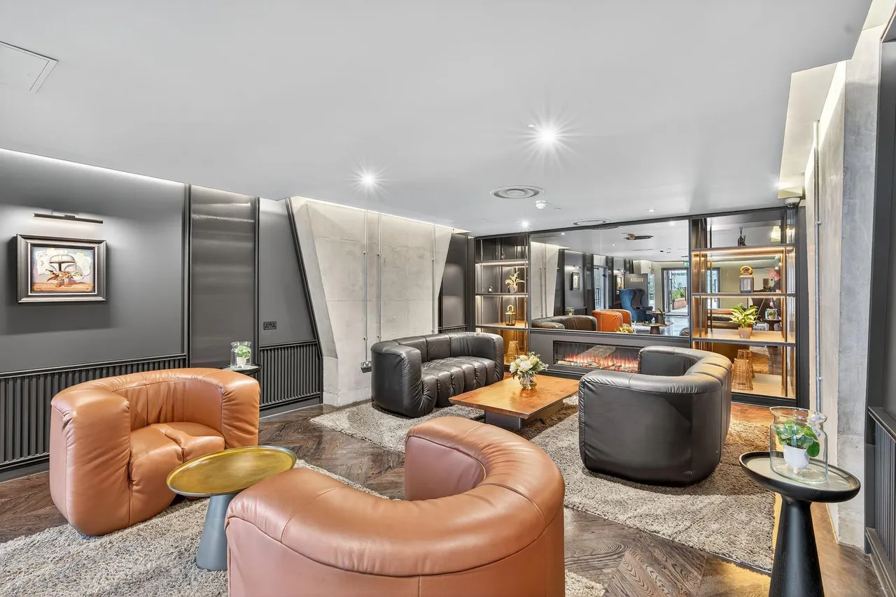 The Penthouse, Viadux, M1, photo 44