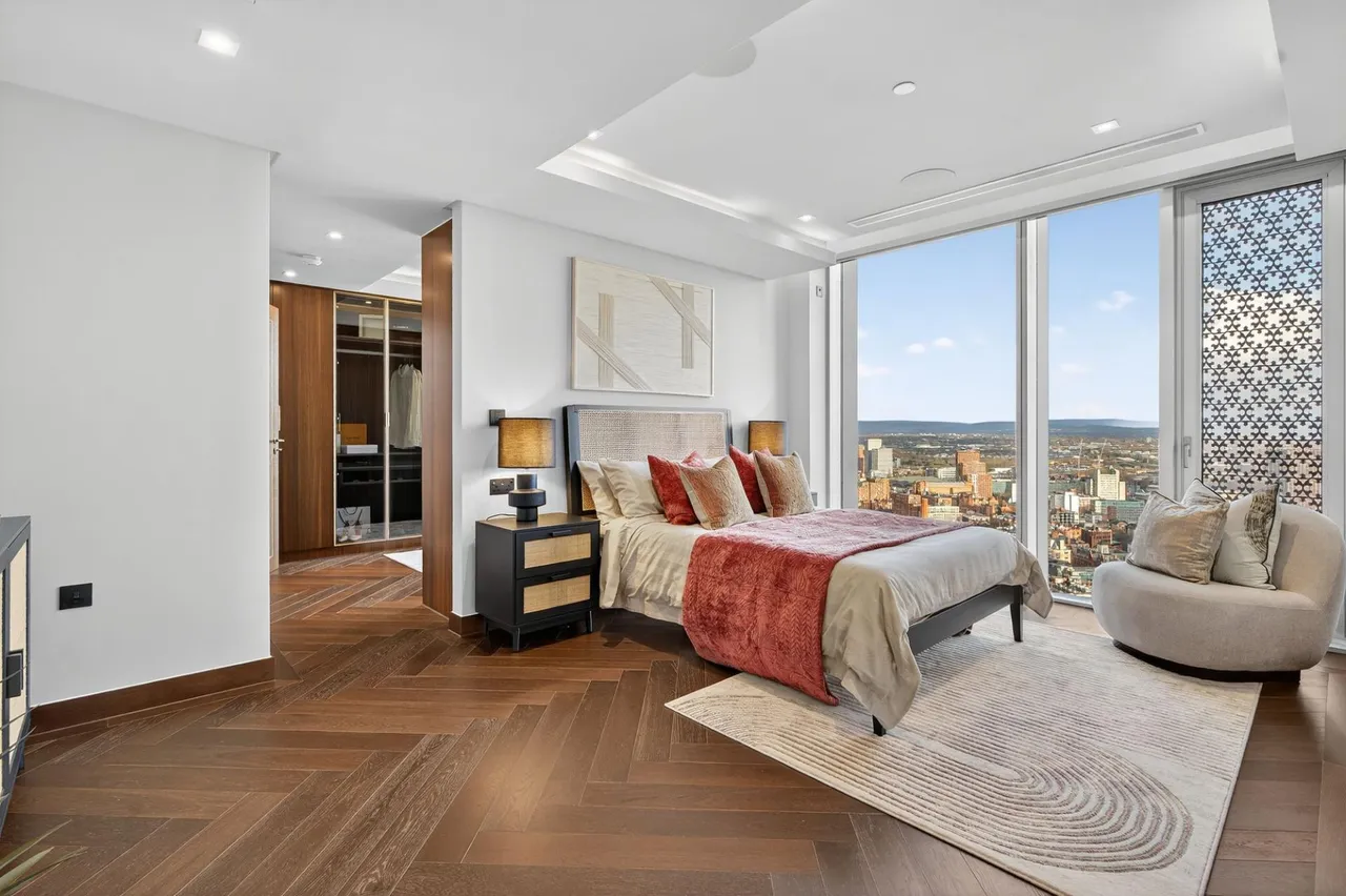 The Penthouse, Viadux, M1, photo 3