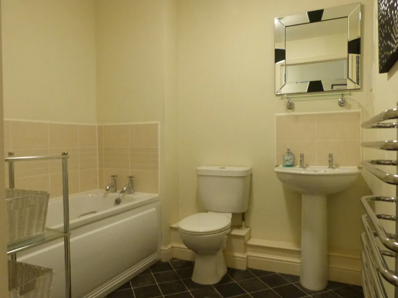 Newport House, photo 8