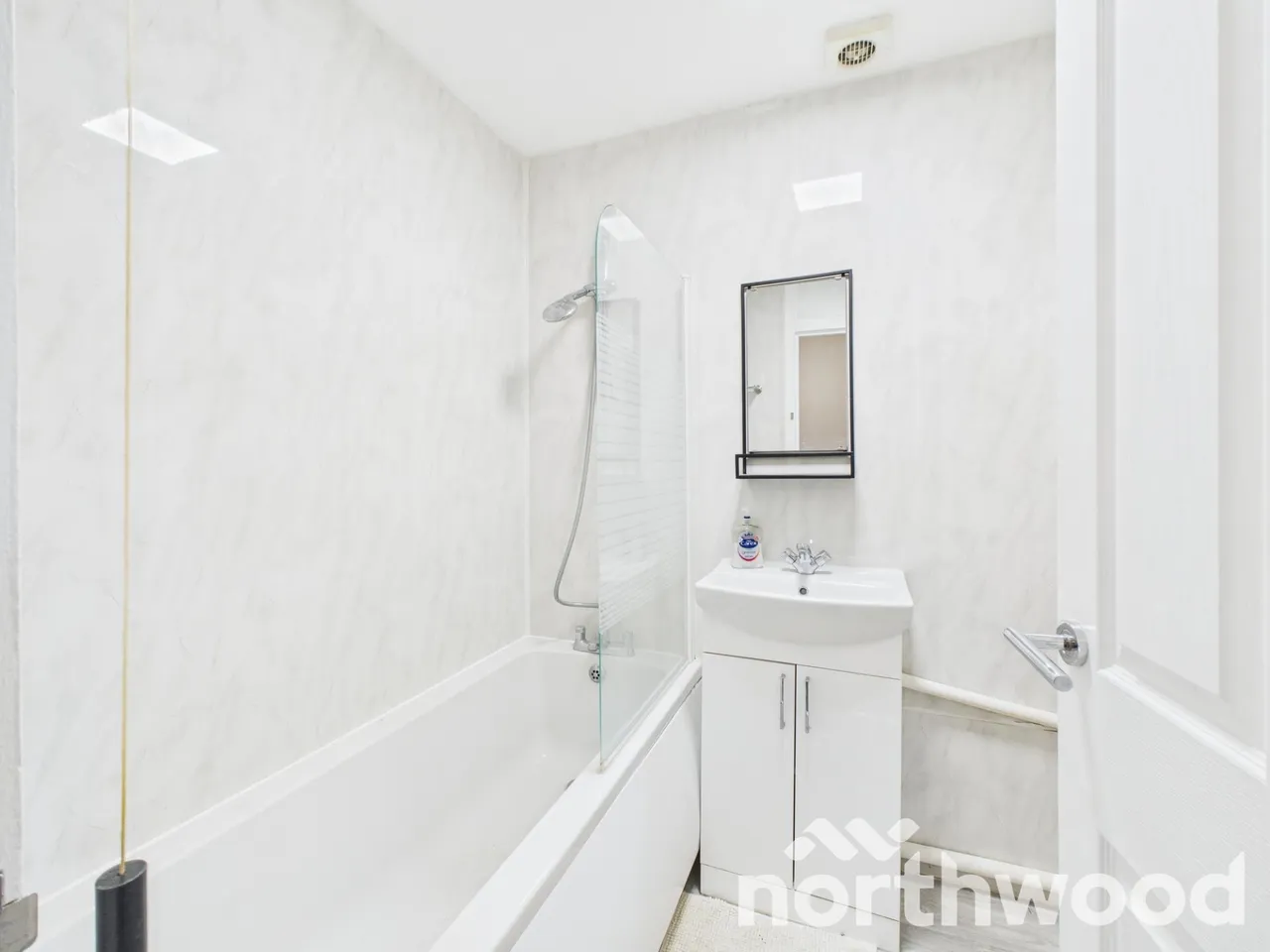 Falcon Way, South Ashford, TN23, photo 11