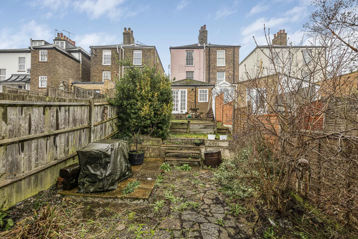 Gravesend, DA12 1LA, photo 7