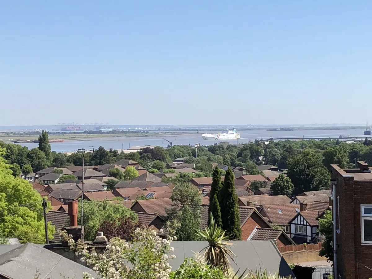 Gravesend, DA12 1LA, photo 14