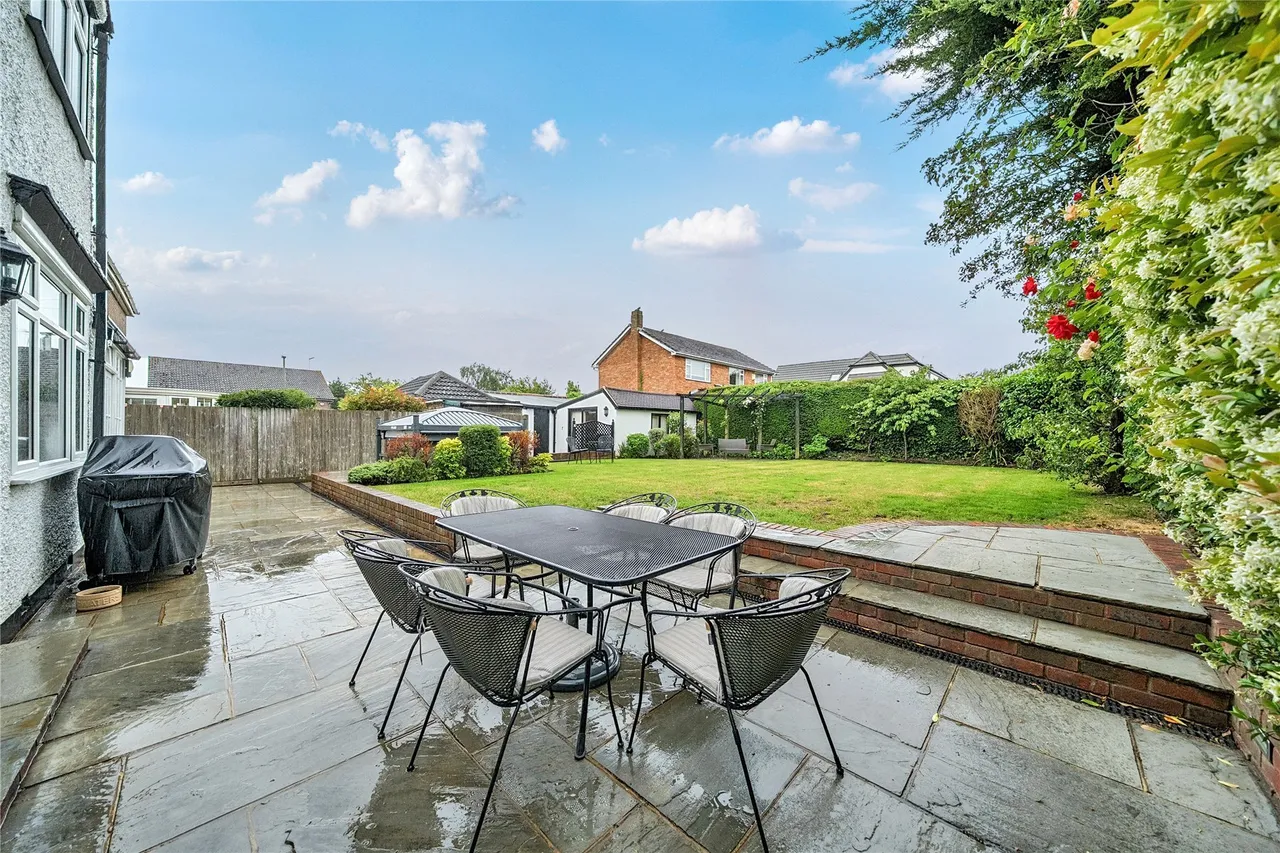 Broomhill Road, Orpington, Kent, BR6, photo 42