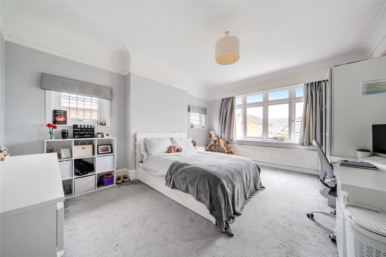 Broomhill Road, Orpington, Kent, BR6, photo 8