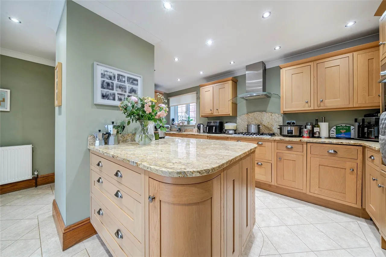 Broomhill Road, Orpington, Kent, BR6, photo 39