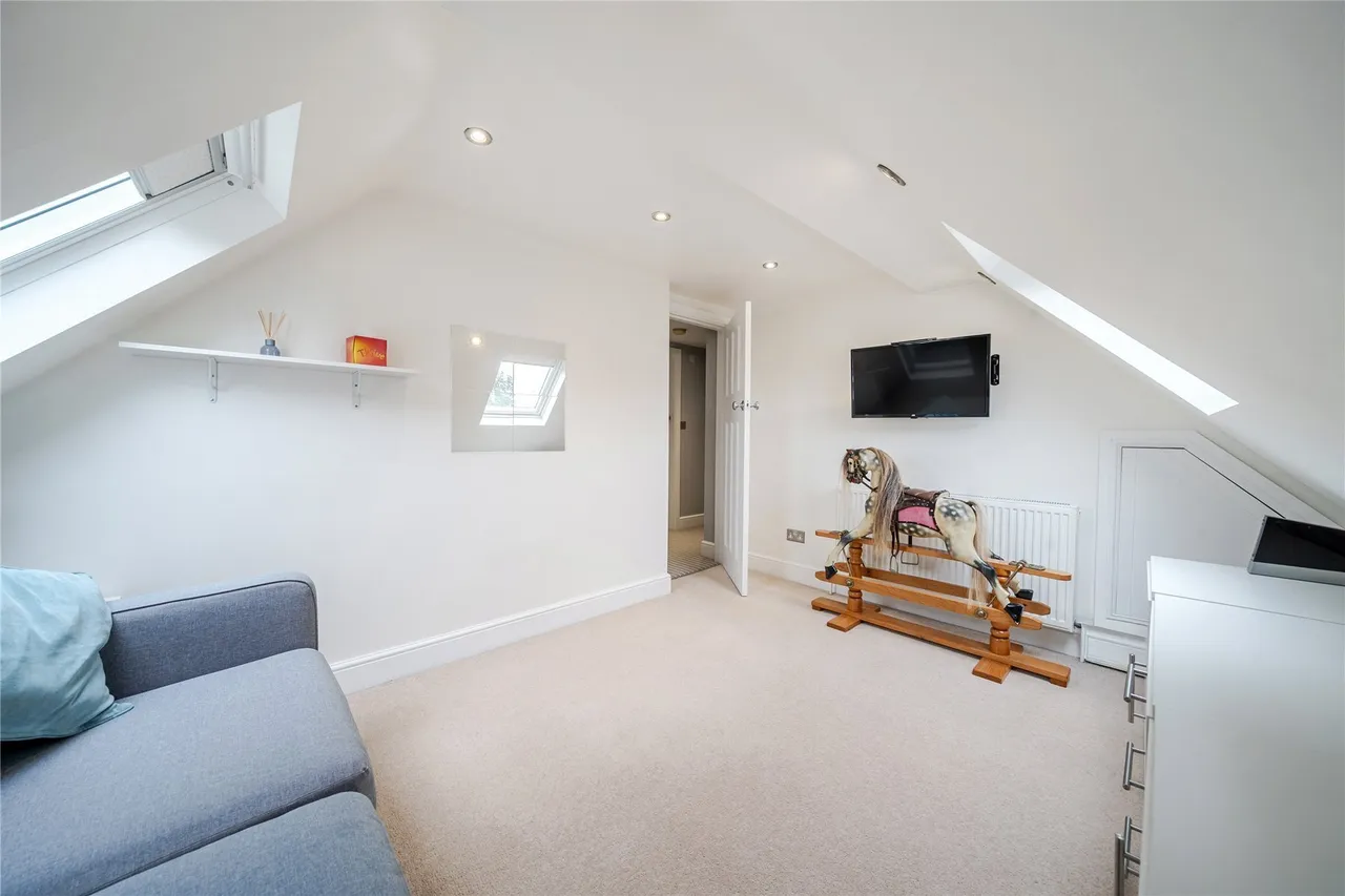 Broomhill Road, Orpington, Kent, BR6, photo 21
