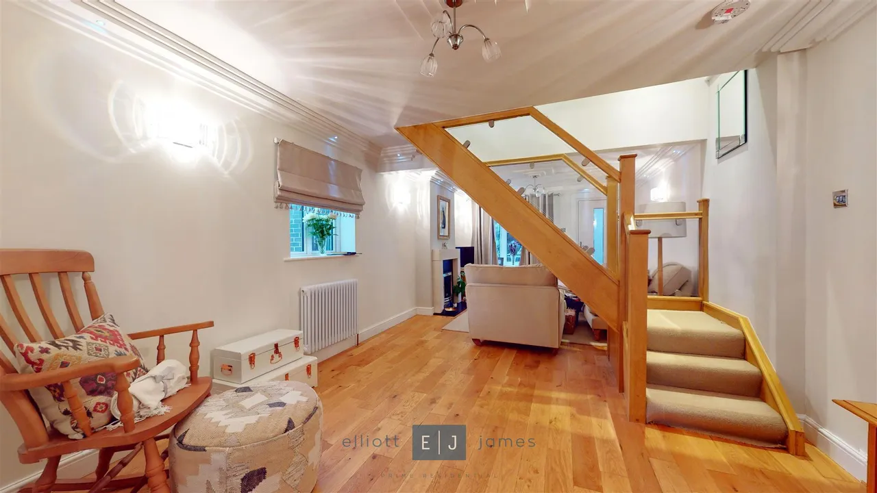Smarts Lane, Loughton, photo 5