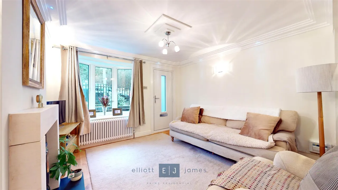 Smarts Lane, Loughton, photo 3