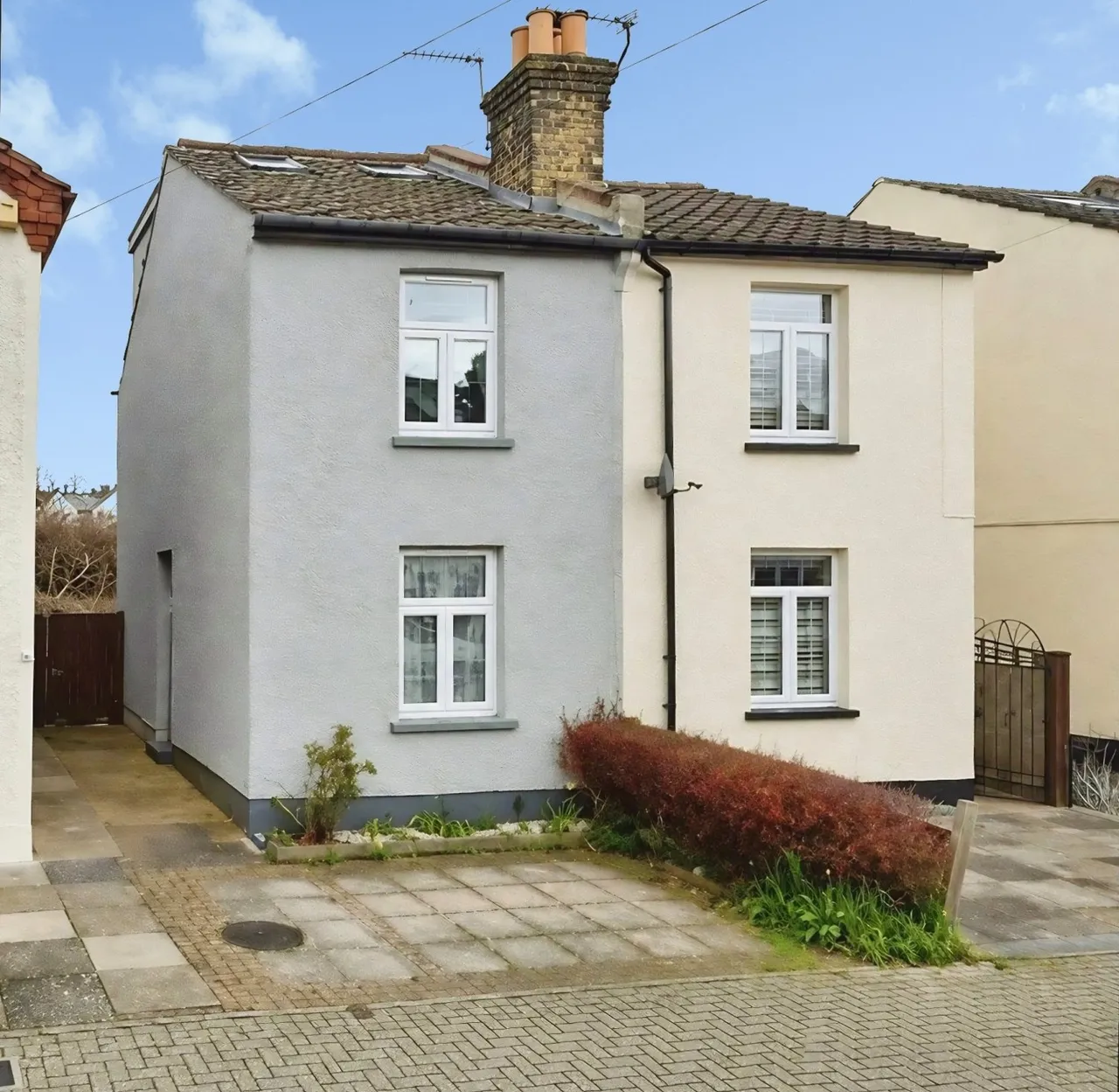 4 bed house to rent — Newbury Road, Bromley, BR2