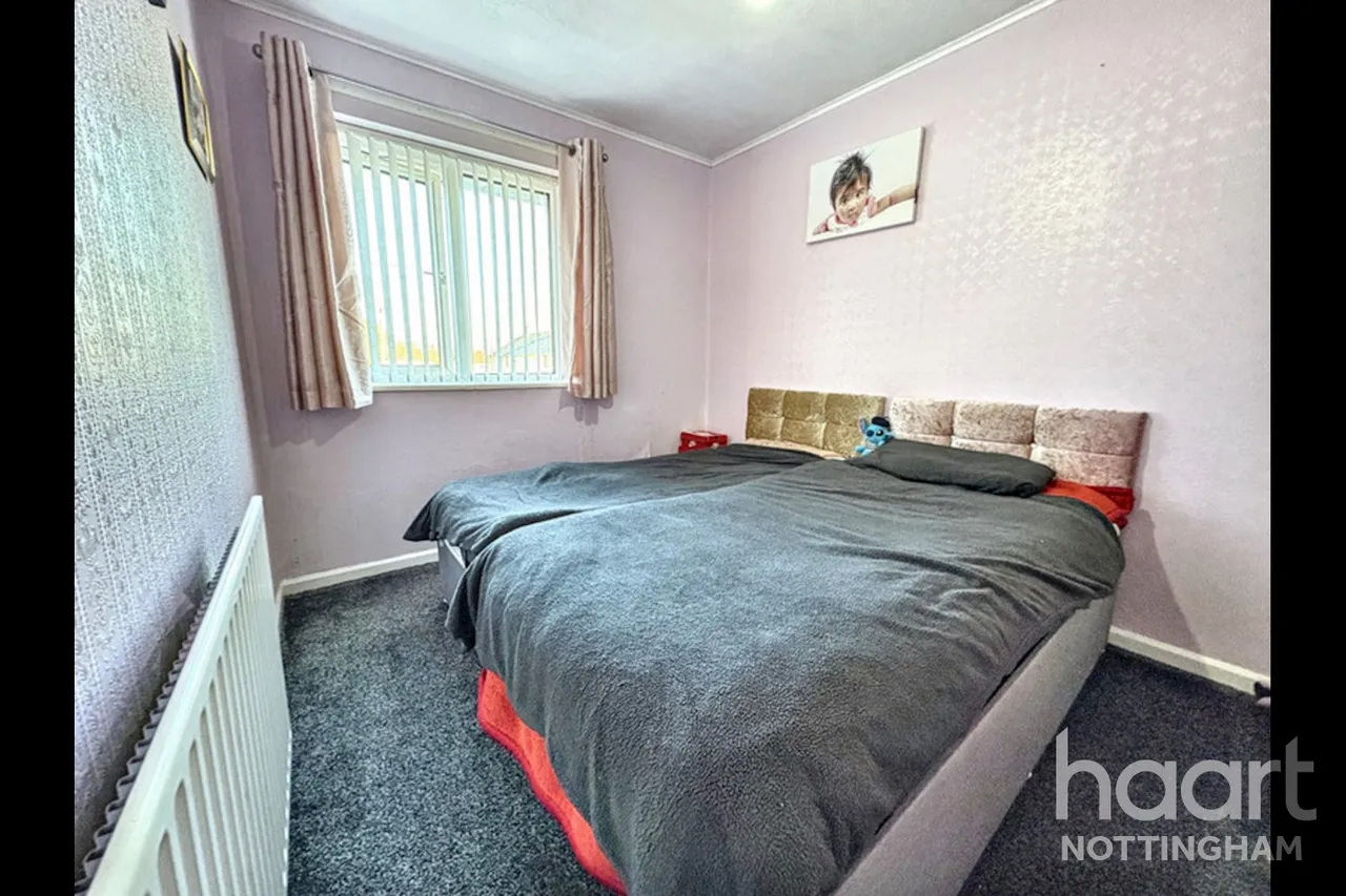 Cerne Close, Clifton, NG11, photo 8