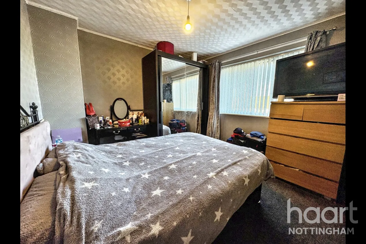 Cerne Close, Clifton, NG11, photo 10
