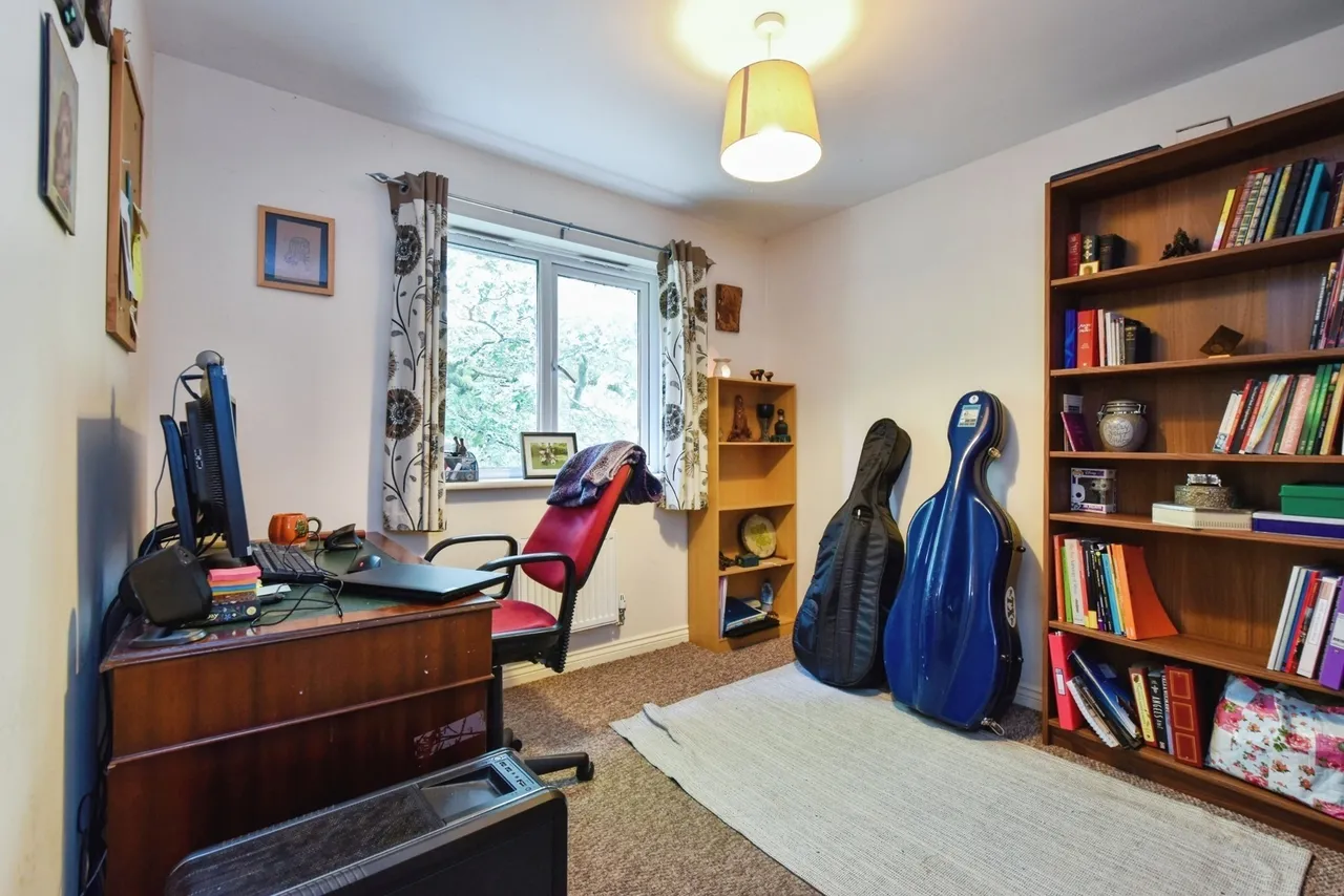 Dol Y Dderwen, Ammanford, SA18, photo 16