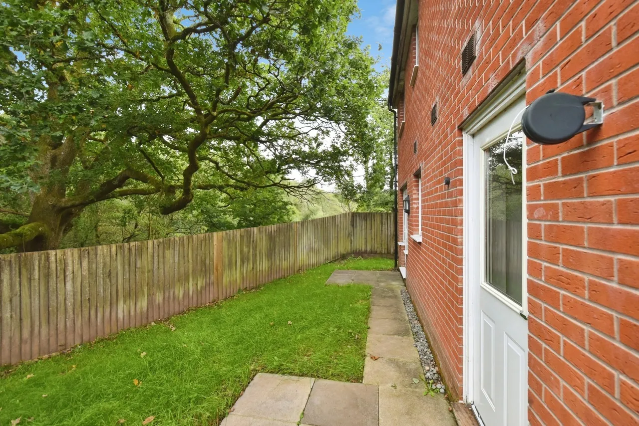 Dol Y Dderwen, Ammanford, SA18, photo 9