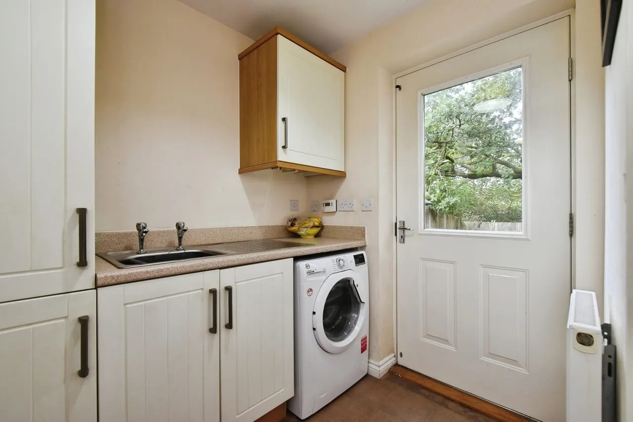 Dol Y Dderwen, Ammanford, SA18, photo 7